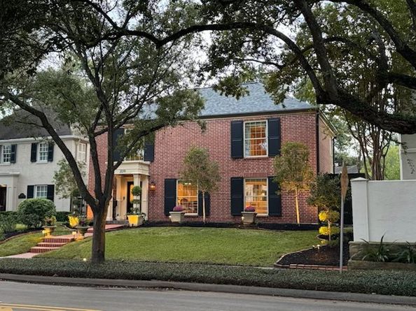 2019 Bissonnet Street, Houston TX 77005