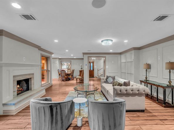 2019 Bissonnet Street, Houston TX 77005