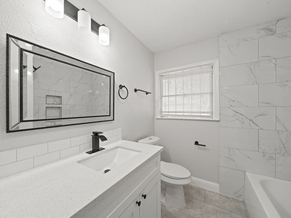 6219 SIMSDALE Street, Houston TX 77087