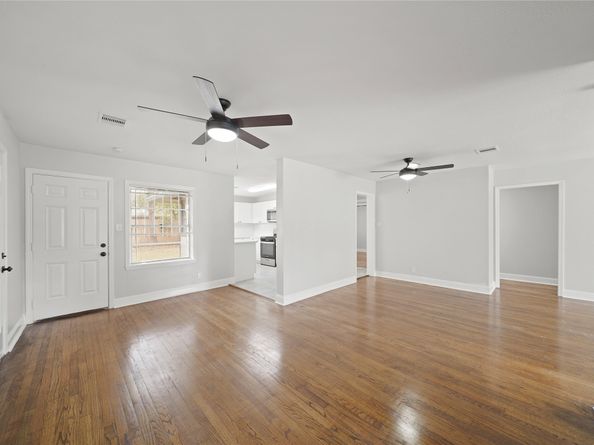 6219 SIMSDALE Street, Houston TX 77087