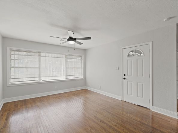 6219 SIMSDALE Street, Houston TX 77087