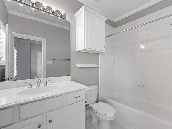 625 Hartman St Street, Houston TX 77007