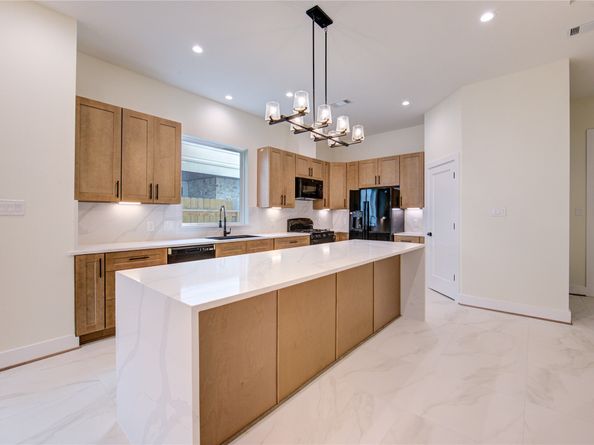 1810 Hazard Street A, Houston TX 77019