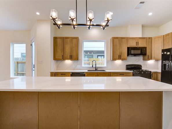 1810 Hazard Street A, Houston TX 77019