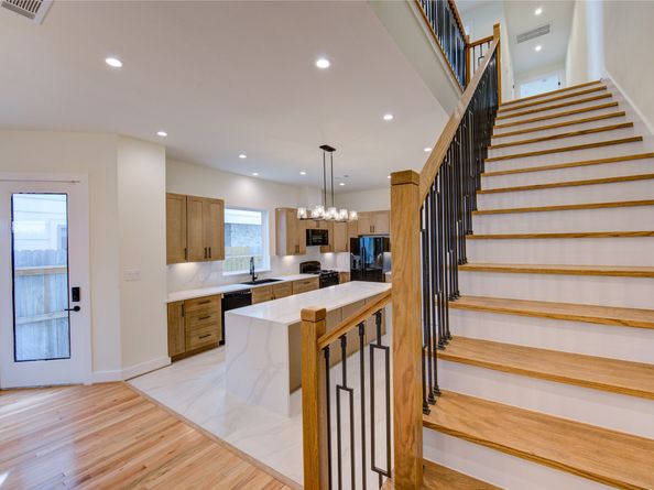 1810 Hazard Street A, Houston TX 77019