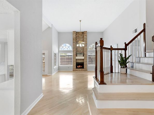 12800 Briar Forest Drive 48, Houston TX 77077