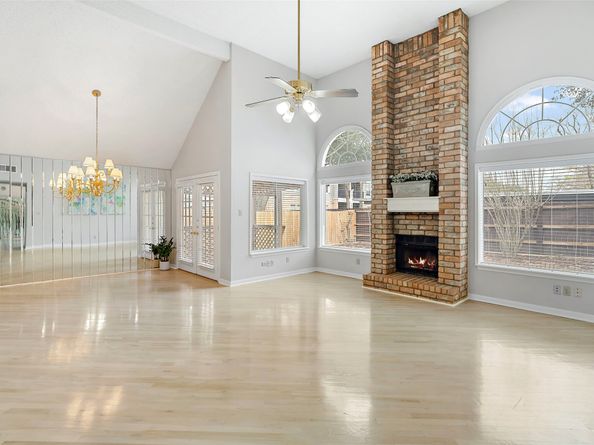 12800 Briar Forest Drive 48, Houston TX 77077