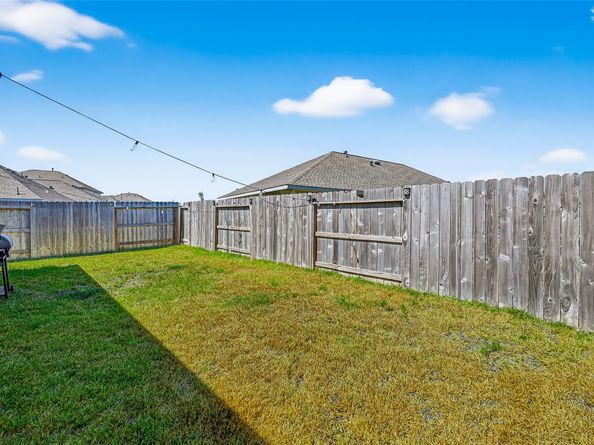 20881 Cropani Shadow Drive, New Caney TX 77357