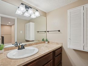 2800 Jeanetta Street 203, Houston TX 77063