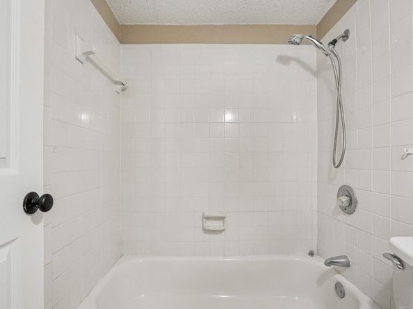 2800 Jeanetta Street 203, Houston TX 77063