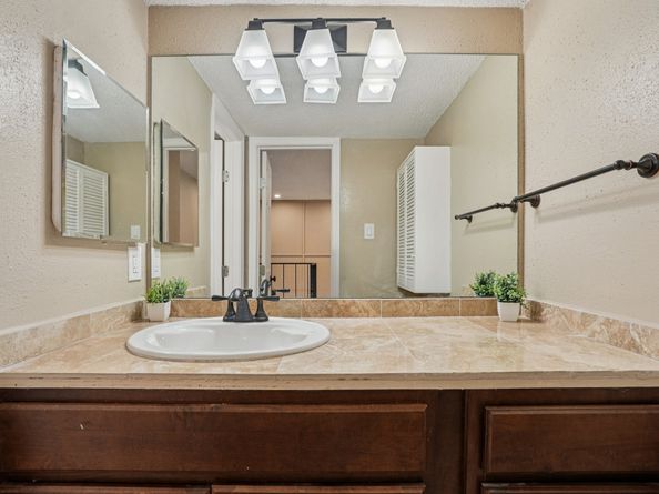 2800 Jeanetta Street 203, Houston TX 77063