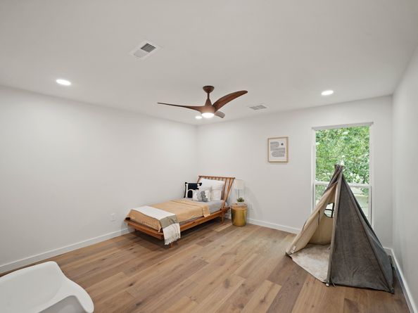 2603 Durban Drive, Houston TX 77043