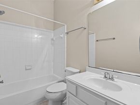 83 Robindale Circle, Conroe TX 77384