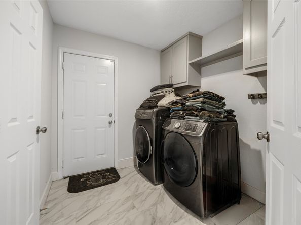 1815 Cobblestone Court, Richmond TX 77406