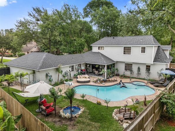 1815 Cobblestone Court, Richmond TX 77406