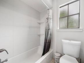 1815 Cobblestone Court, Richmond TX 77406