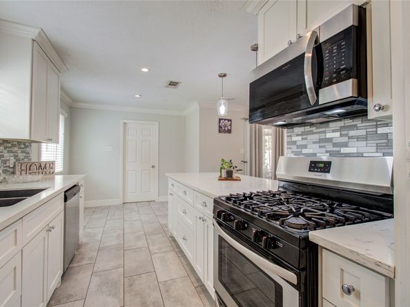 8119 Springtime Lane, Houston TX 77075