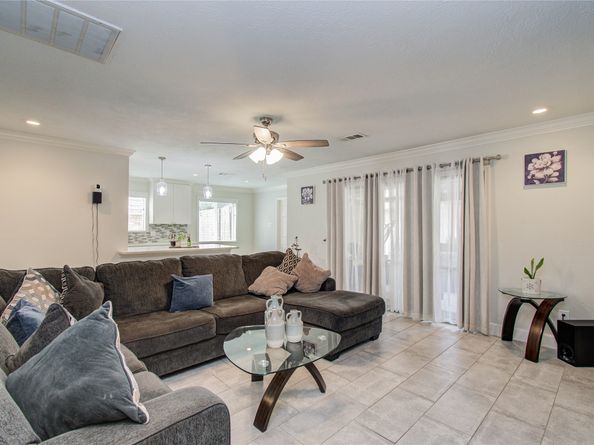 8119 Springtime Lane, Houston TX 77075
