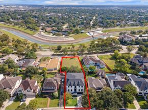 3735a Tartan Lane, Houston TX 77025