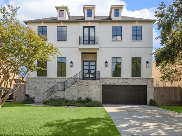 3735a Tartan Lane, Houston TX 77025