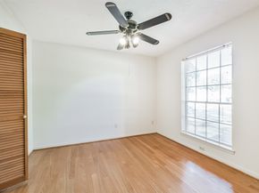 15339 Glenwood Park Drive, Houston TX 77095