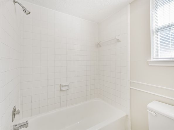 15339 Glenwood Park Drive, Houston TX 77095