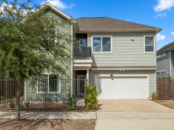 2302 Wipprecht Street, Houston TX 77020