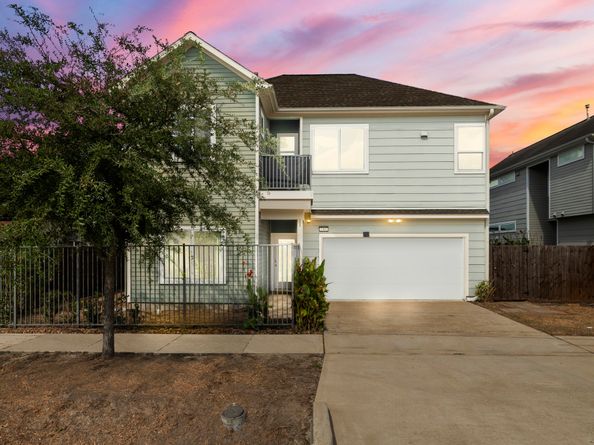 2302 Wipprecht Street, Houston TX 77020