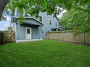 4510 Mayflower Street A/B, Houston TX 77051
