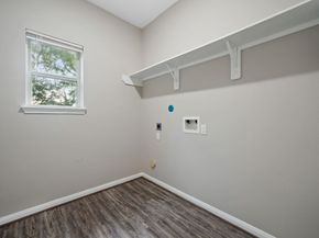 4510 Mayflower Street A/B, Houston TX 77051
