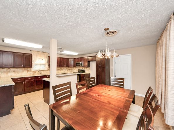 5758 Heron Drive, Houston TX 77033