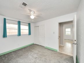 5758 Heron Drive, Houston TX 77033