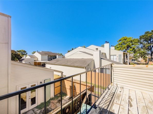 6401 Deihl Road 505, Houston TX 77092