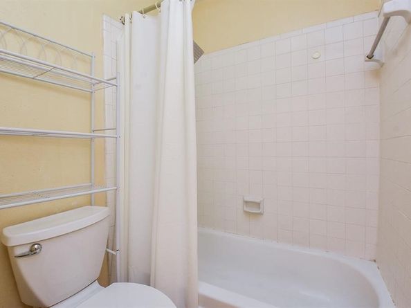 10555 Turtlewood Court 405, Houston TX 77072