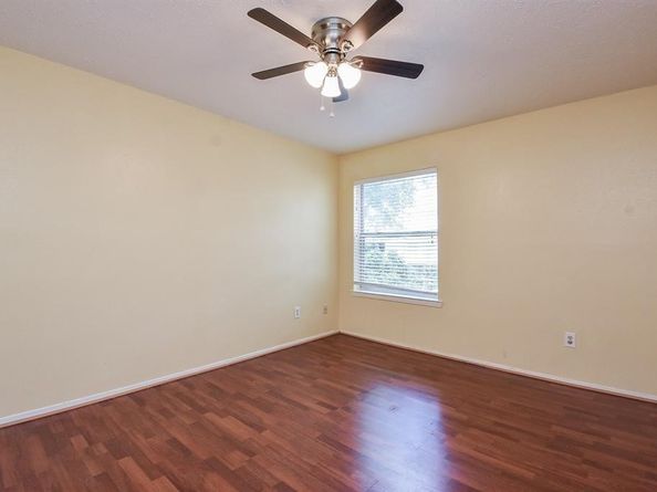 10555 Turtlewood Court 405, Houston TX 77072