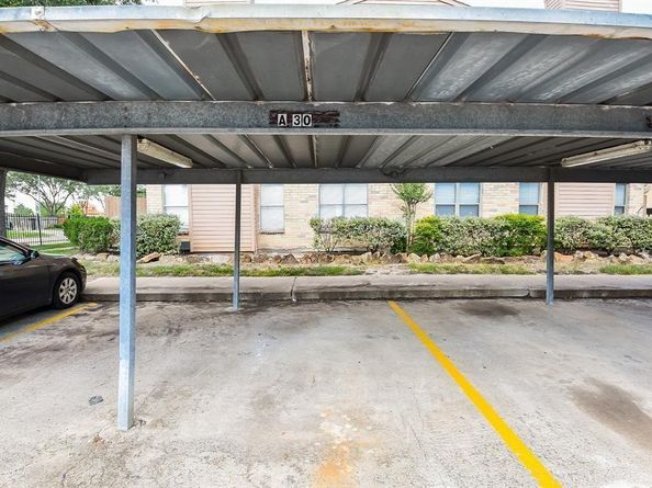 10555 Turtlewood Court 405, Houston TX 77072