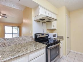 10555 Turtlewood Court 405, Houston TX 77072