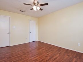 10555 Turtlewood Court 405, Houston TX 77072