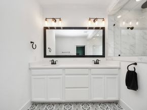 949 Lilly Flower Lane, Houston TX 77091