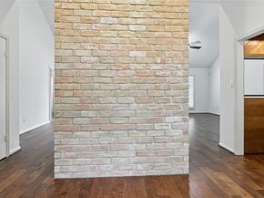 2618 Fontana Drive, Houston TX 77043