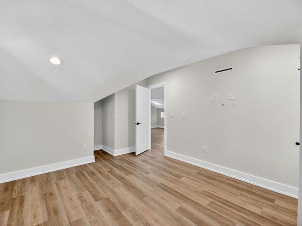 6107 Palm Circle, Austin TX 78741