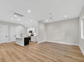 6107 Palm Circle, Austin TX 78741