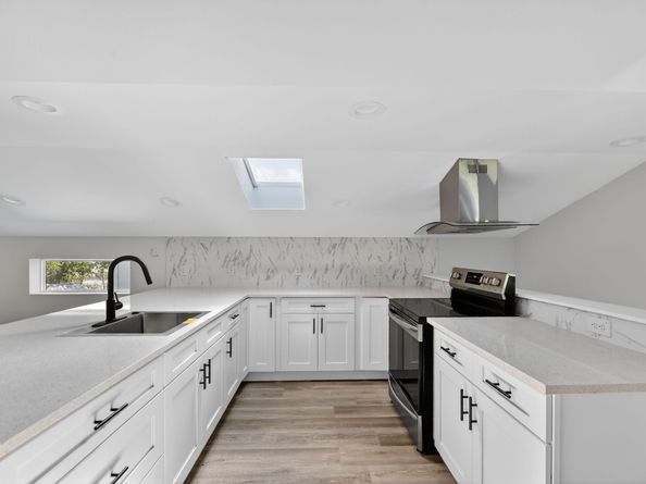 6107 Palm Circle, Austin TX 78741