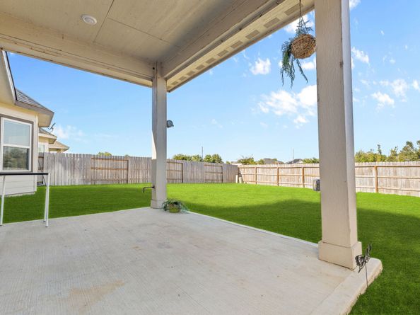 21450 Petherton Drive, Tomball TX 77375