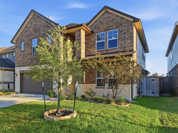 21450 Petherton Drive, Tomball TX 77375