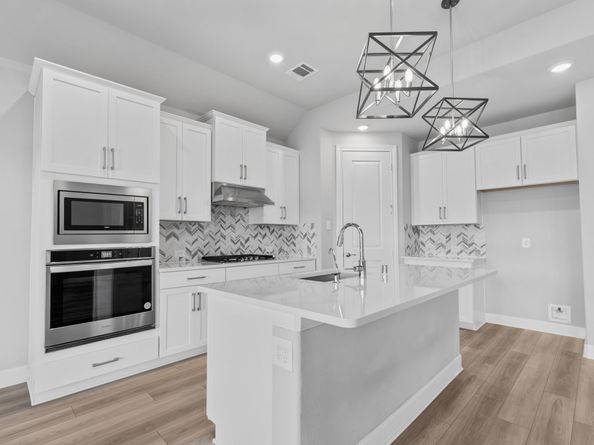 21450 Petherton Drive, Tomball TX 77375