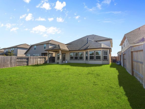 21450 Petherton Drive, Tomball TX 77375