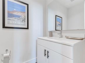 5502 Paraiso Place, Houston TX 77091
