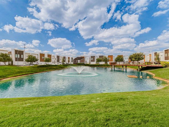 5502 Paraiso Place, Houston TX 77091