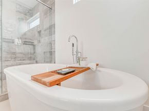 5502 Paraiso Place, Houston TX 77091